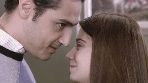 49. Bölüm: Nihal'in Aşk Öpücüğü